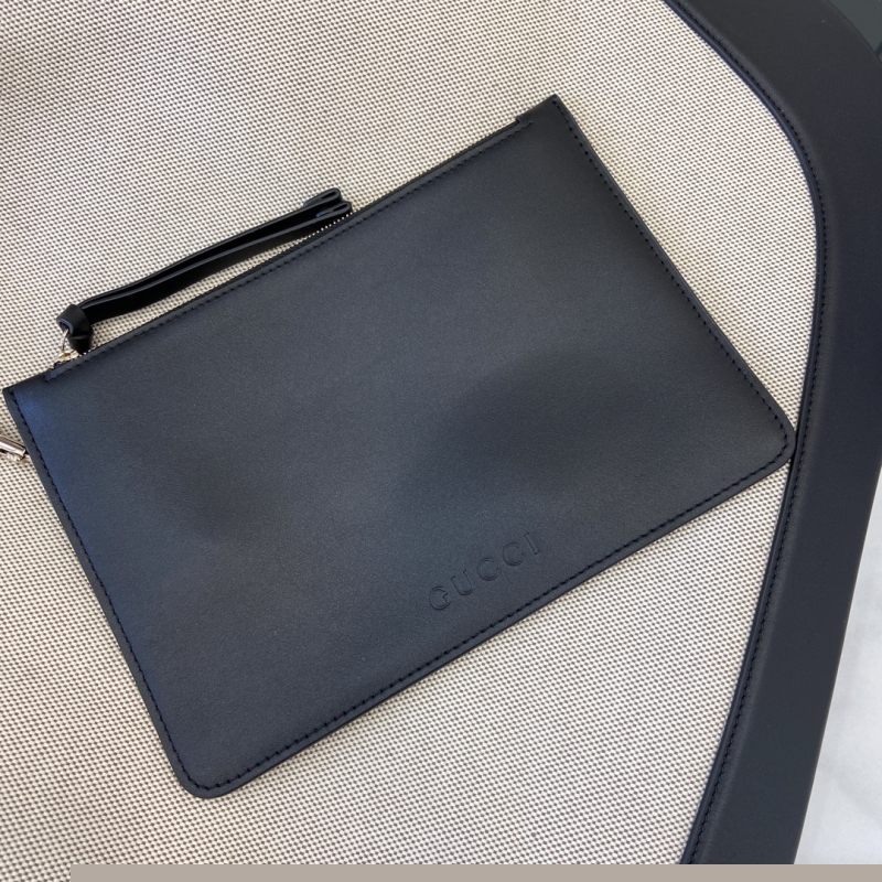 G*u*i top handle bags
